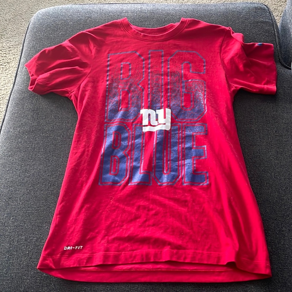 Mens t shirt
